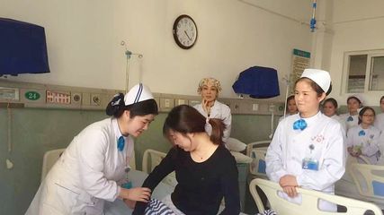 【世界卒中日】南县人民医院康复科携手神经内科共同学习卒中后康复护理